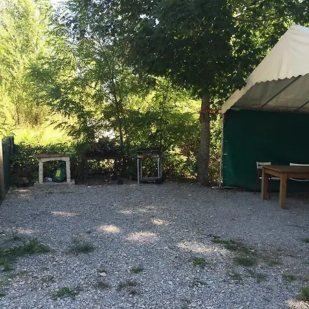 Camping De L'auberge 2*