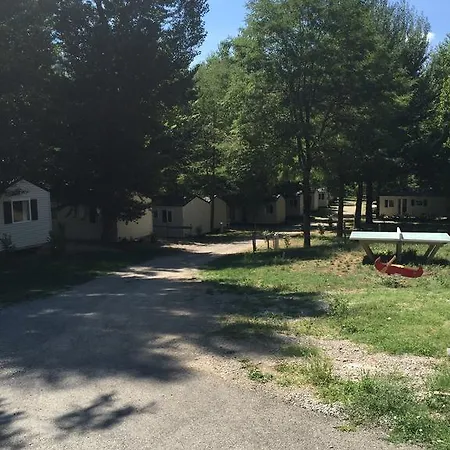 مكان تخييم Camping De L'auberge