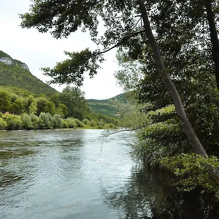 مكان تخييم Camping De L'auberge