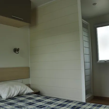 مكان تخييم Camping De L'auberge